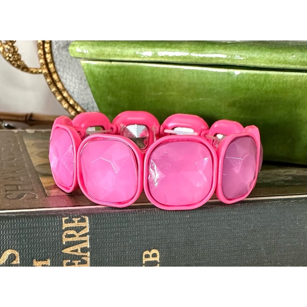 Bright Pink Big Crystal Elastic Stretch Bracelet, NEW